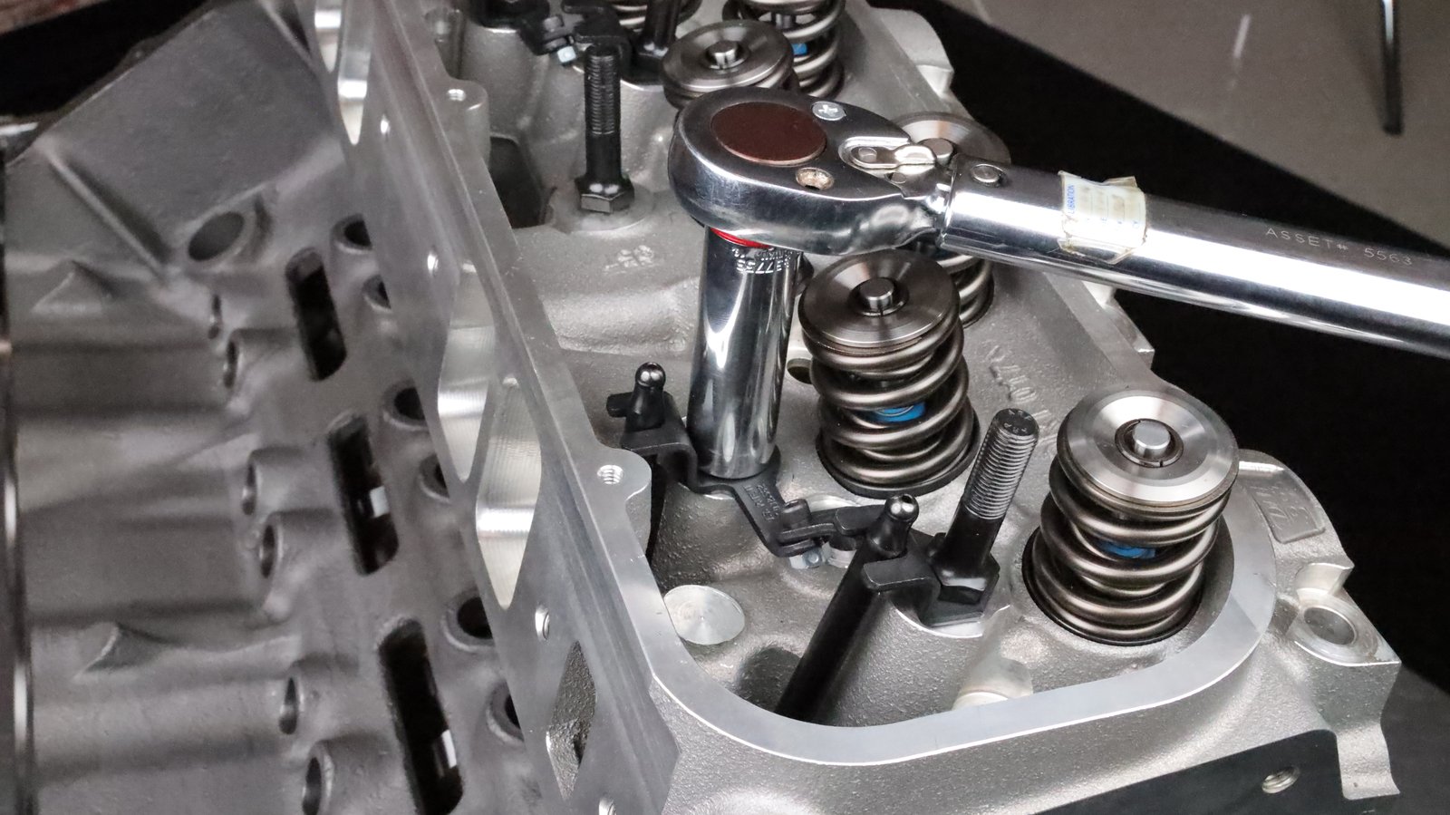 How to Install Adjustable Pushrod Guideplates on a BigBlock Chevy